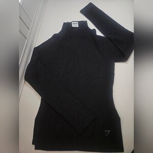Gymshark Rest Day comfy knit sweater. Color: Jet Black